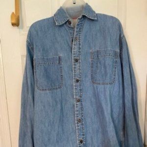 Mens Levi Signature Jean Shirt Size 38-40 or Medium